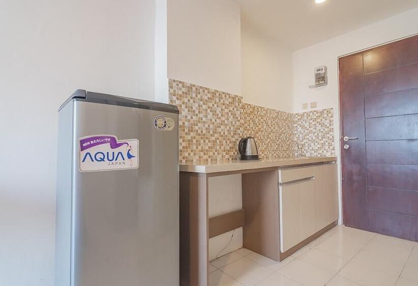 Номер Deluxe, Reddoorz Apartment @ Emerald Towers Bandung