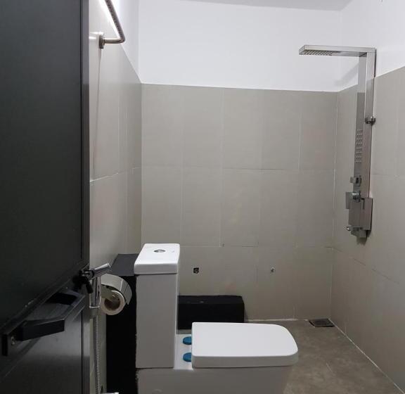 Quarto Familiar, Ella Forest Paradise