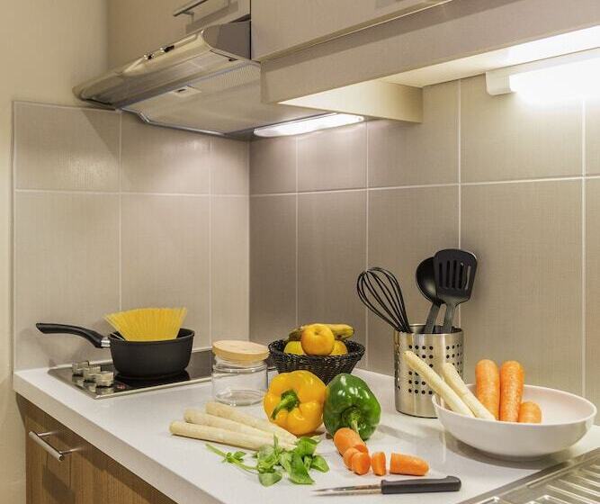 Студия Стандарт, Adagio Original Thoiry Genève