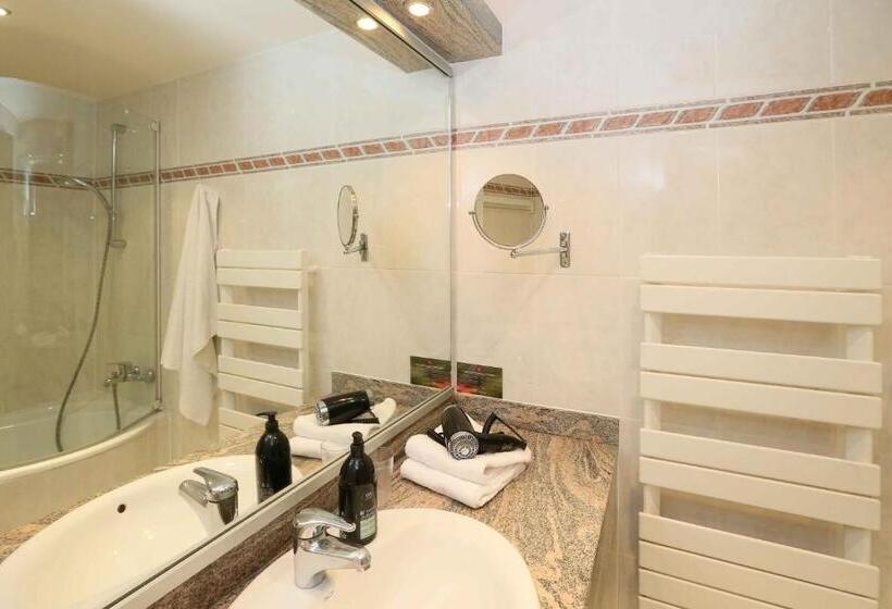 Апартаменты Superior 2 Спальни, Adagio Original Thoiry Genève