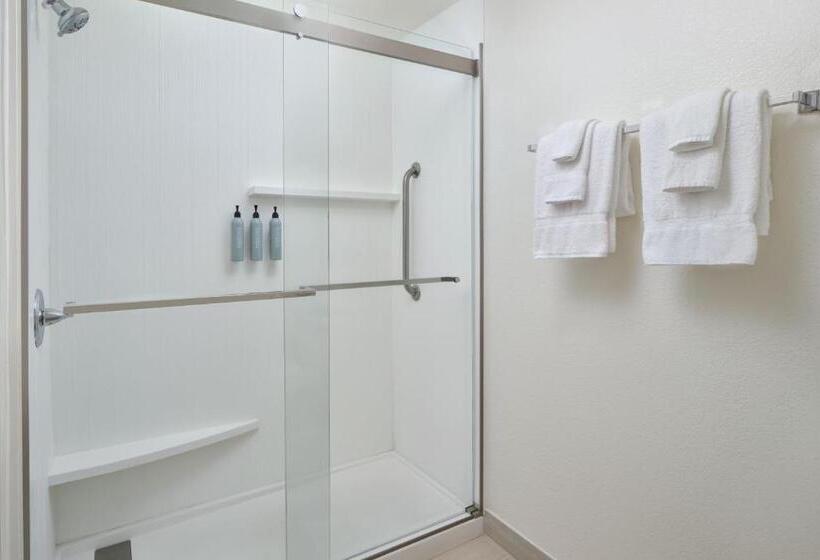 스위트 킹사이즈 침대, Courtyard Baton Rouge Siegen Lane