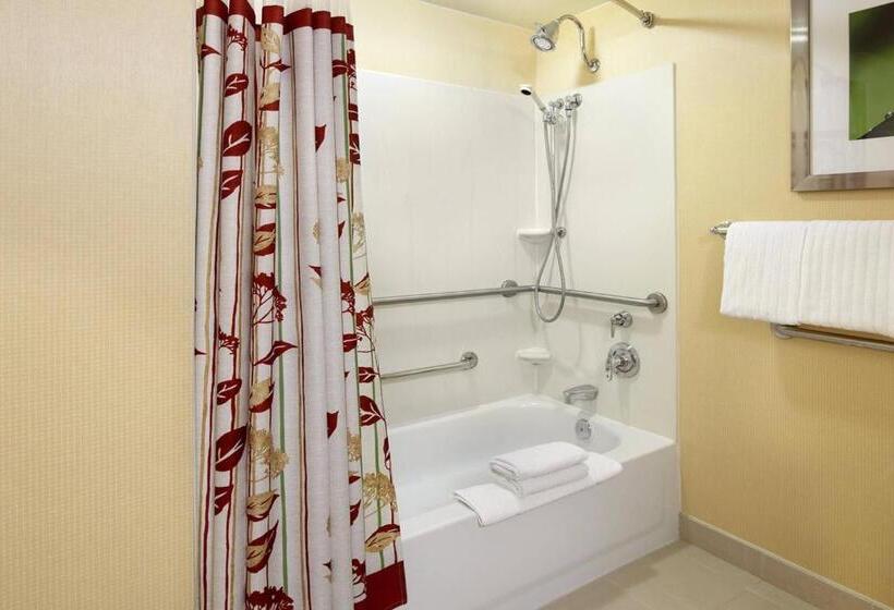 Стандартный Номер Кровать Кинг, Courtyard Newark Granville