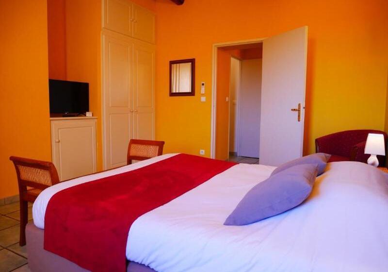 اتاق راحتی, Hôtel La Bastide Des Monges