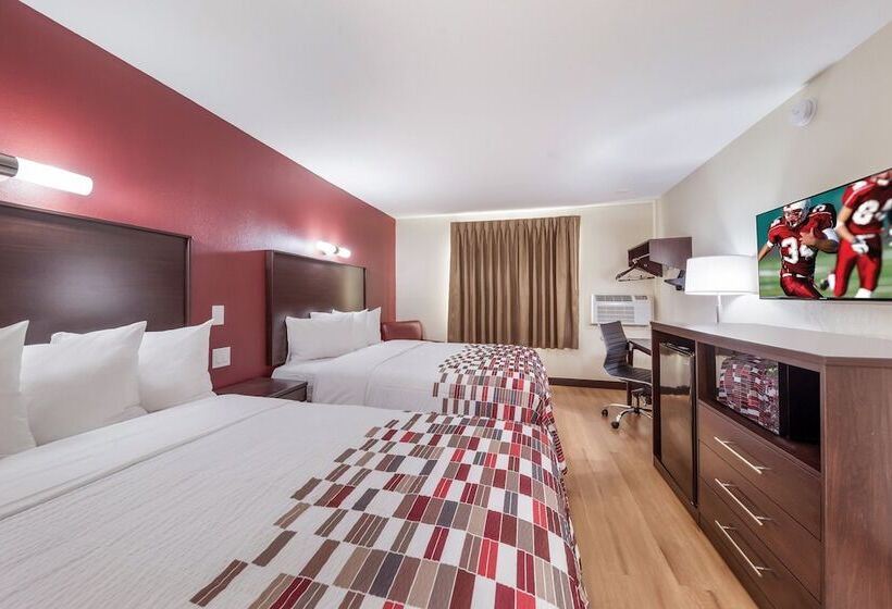 带大床的豪华间, Red Roof Inn & Suites Denton