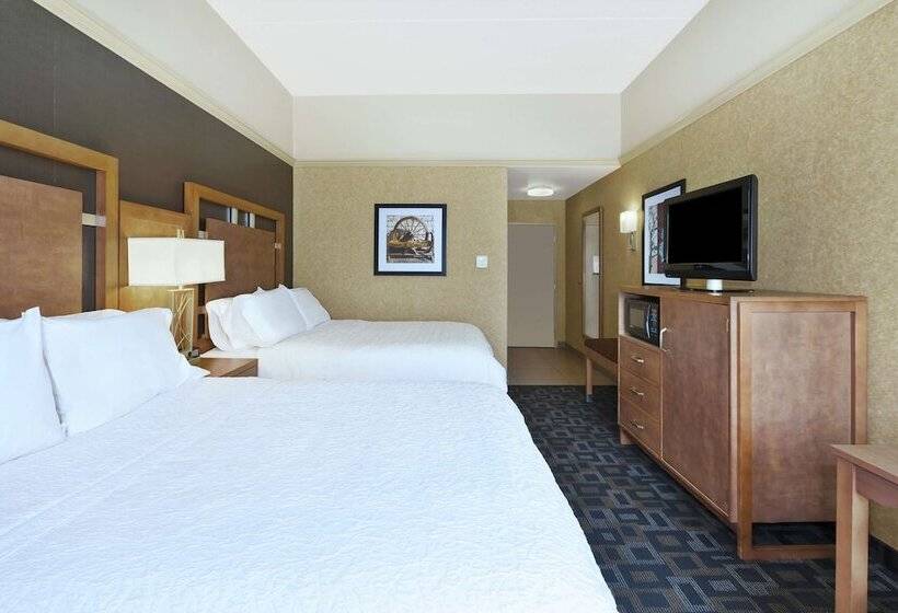 스탠다드 룸 더블 침대 2개, Hampton Inn Clinton
