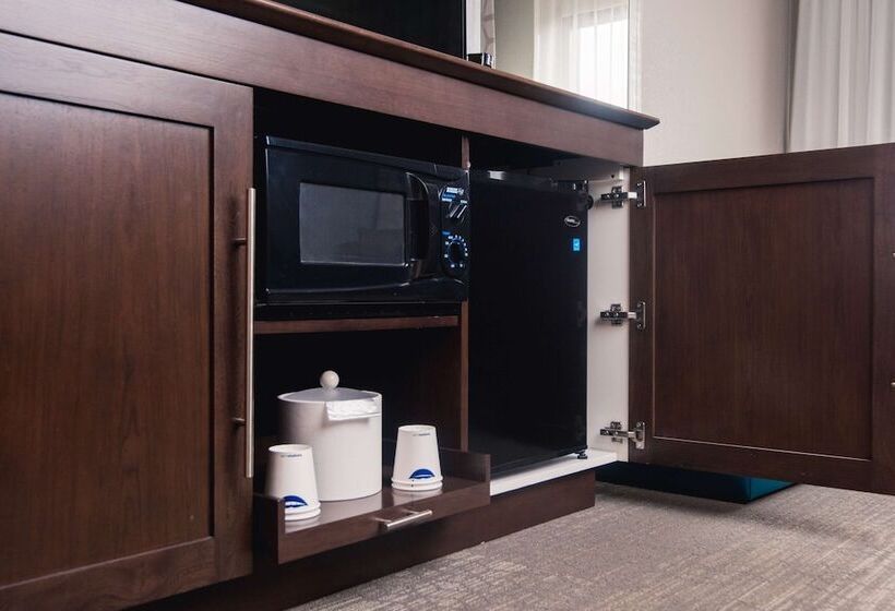 Номер Стандарт 2 Двуспальные Кровати, Hampton Inn Joplin