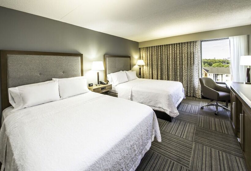اتاق استاندارد با 2 تخت دوبل, Hampton Inn Philadelphiainternational Airport