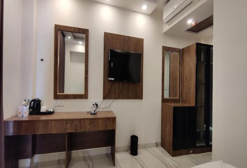 Номер Стандарт, Pk Boutique