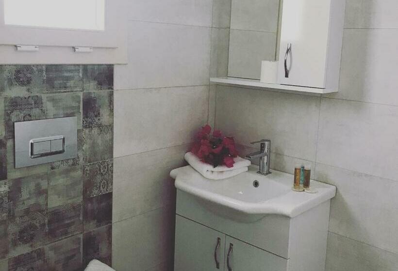 آپارتمان 1 خوابه, Apart Tu çeşme
