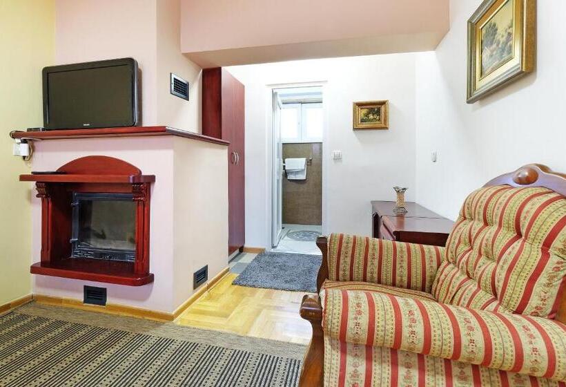 اتاق استاندارد, Villa Tower Gardos