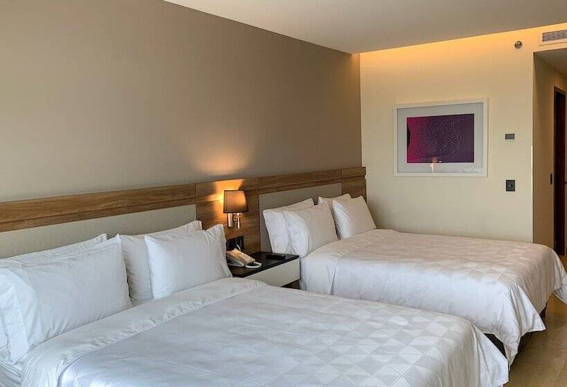 اتاق استاندارد با 2 تخت دوبل, Holiday Inn & Suites   Puerto Vallarta Marina & Golf, An Ihg