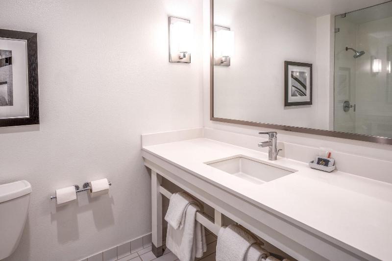 带大床的标准间, Aloft San Jose Cupertino