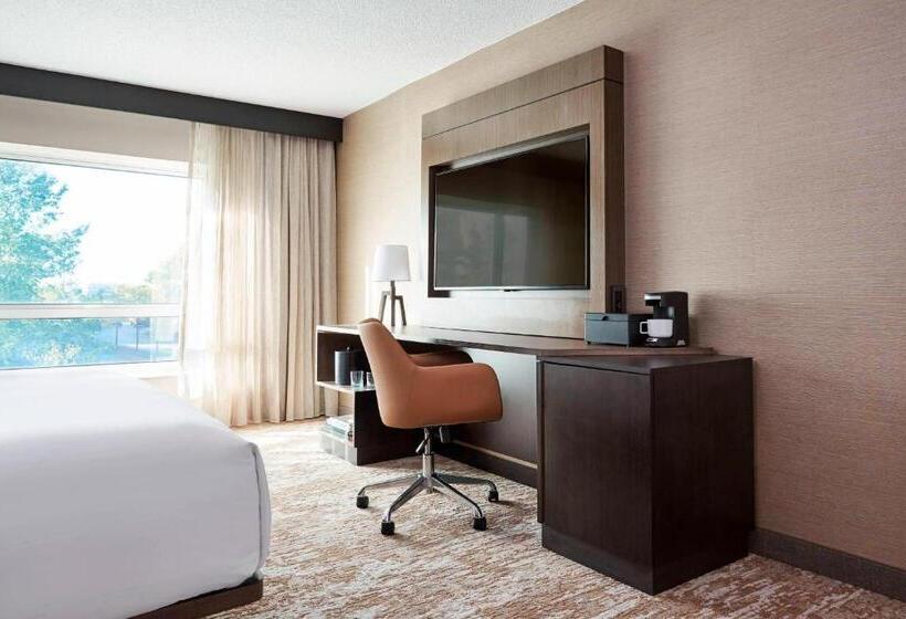Superior Værelse King Size Seng, Chicago Marriott Southwest At Burr Ridge