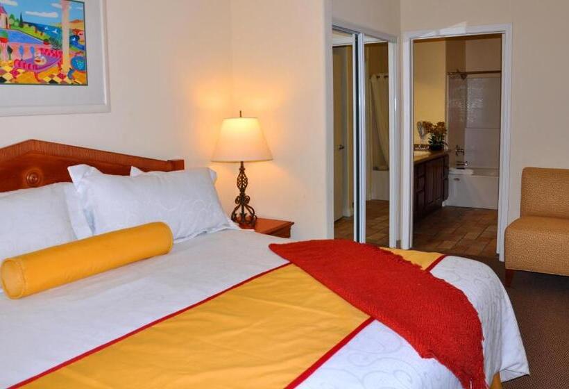 스위트, Club De Soleil Allsuite Resort
