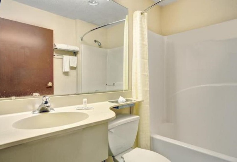 Люкс с гидромассажем, Stay Express Inn And Suites Atlanta Union City