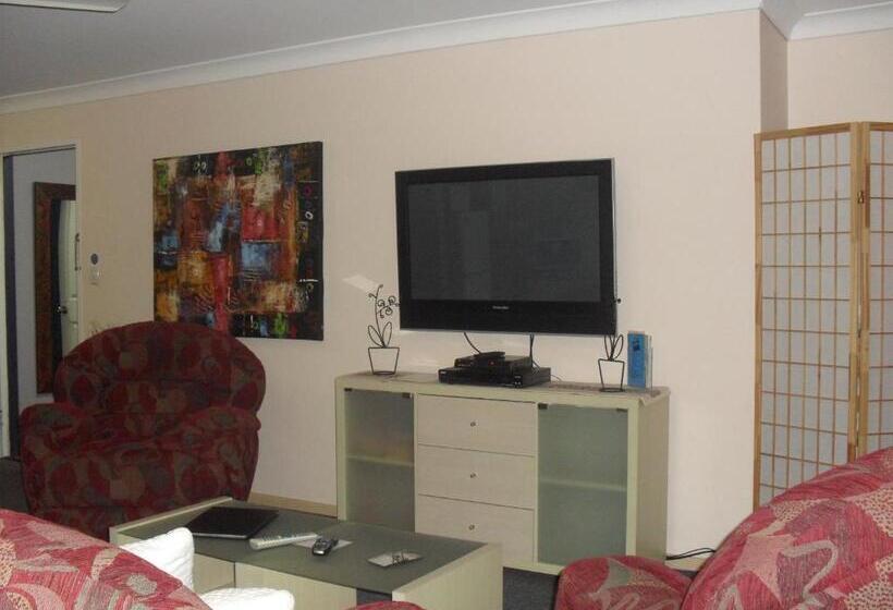 آپارتمان لوکس 2 خوابه, Beachlander Self Contained Holiday Apartments