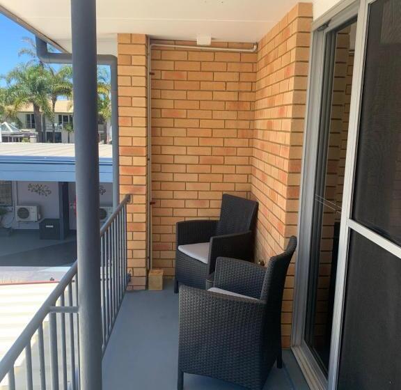 آپارتمان لوکس 2 خوابه, Beachlander Self Contained Holiday Apartments