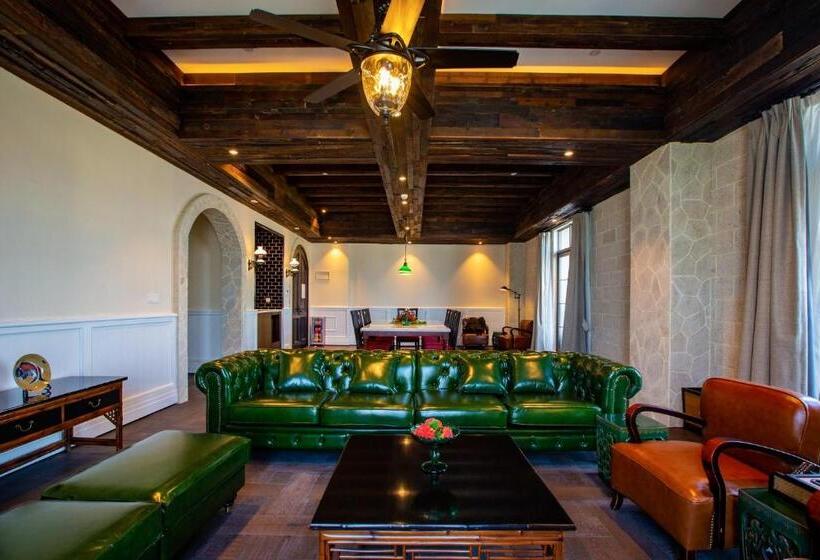 جناح ديلوكس, Guangzhou Nansha Stone Inn