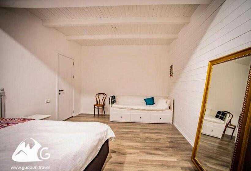 آپارتمان لوکس 1 خوابه, New Gudauri Suites By Gudauri Travel