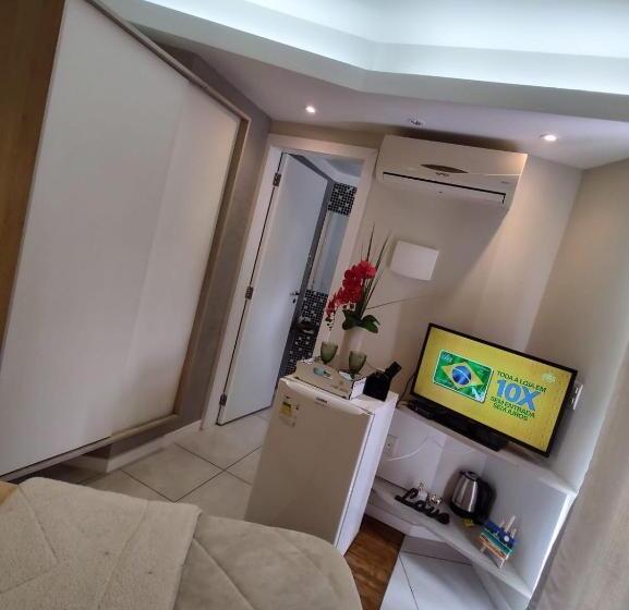 스위트, Bombinhas Guest House