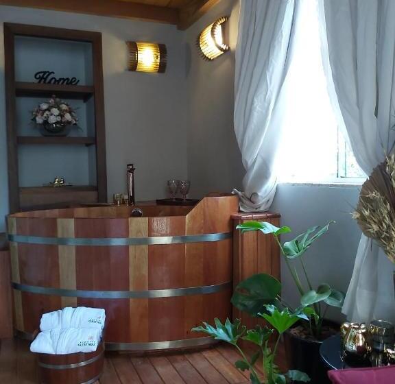 デラックススイート, Bombinhas Guest House
