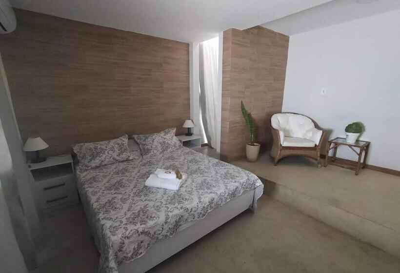 اتاق استاندارد با بالکن و چشم‌انداز دریا, Casa De Hóspedes Guesthouse Prainha