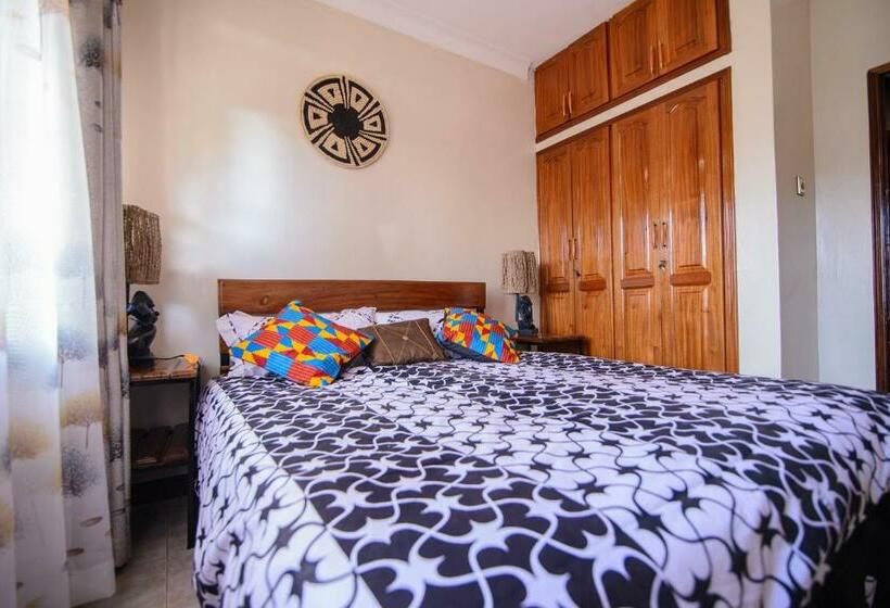 اتاق لوکس, Lake Victoria Country Home