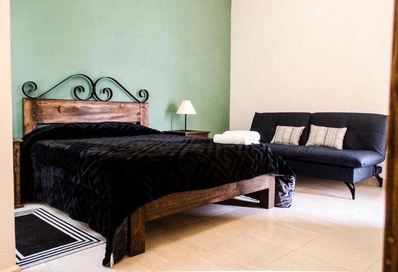 اتاق راحتی سه تخته, Casa Tequio