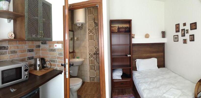 スタンダードシングルルーム, Guest Rooms Maria Luiza