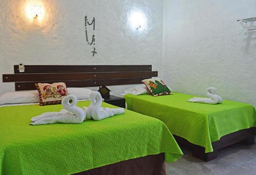 Quarto Triplo Economy, Hostal Cann's House