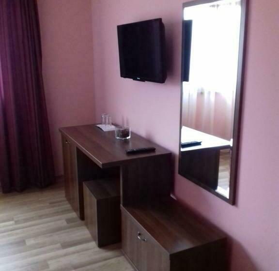 Номер Deluxe, Pensiunea Damiris