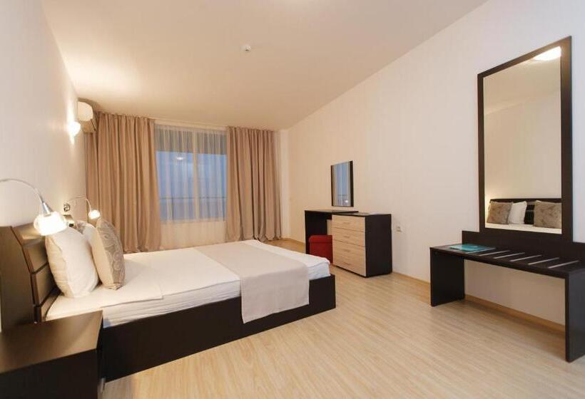 Апартаменты 1 Спальня Вид на Море, Silver Beach Apart Complex