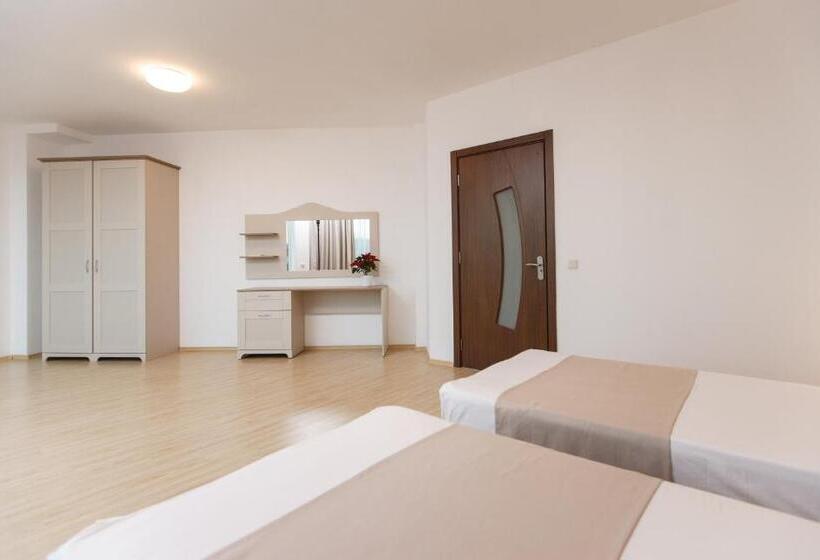 Апартаменты Deluxe 2 Спальни Вид на Море, Silver Beach Apart Complex