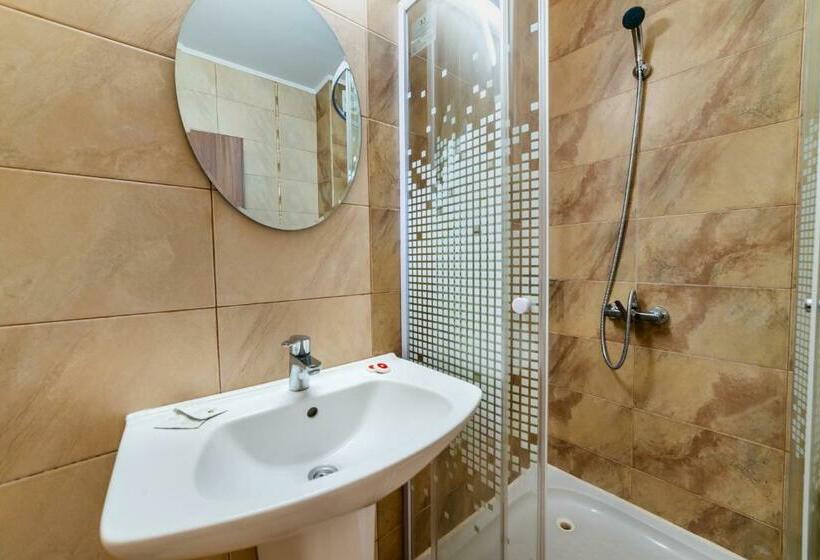 Номер Стандарт Вид на Озеро, Casa Royal Pe Plaja Belona