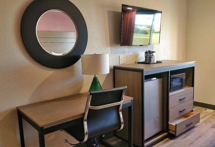 Люкс, Arya Inn & Suites