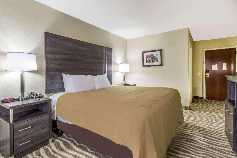Номер Стандарт, Quality Inn & Suites North Lima  Boardman