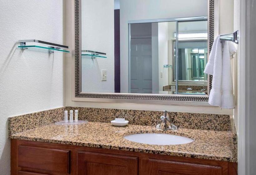 جناح لذوى الاحتياجات الخاصة, Residence Inn Cranbury South Brunswick