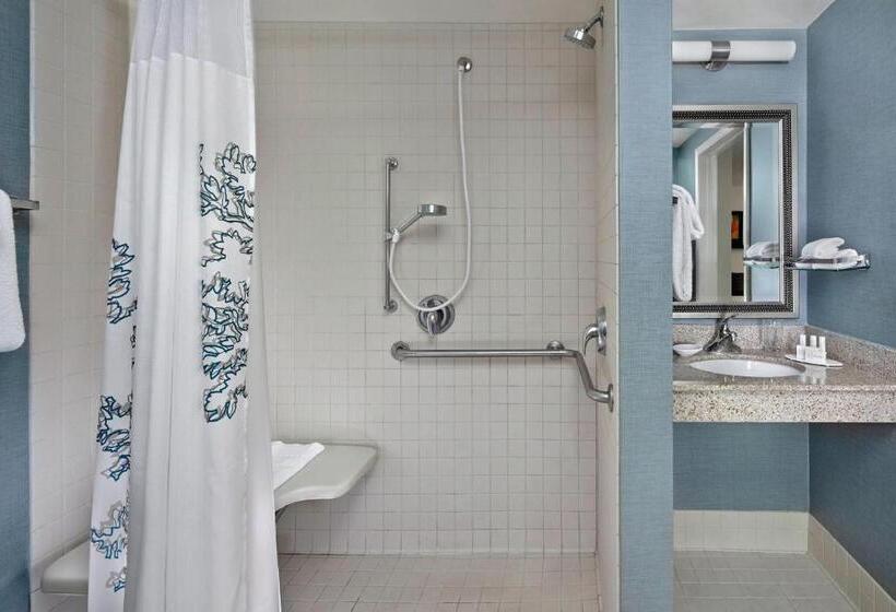 إستوديو قياسى, Residence Inn Hartford Avon