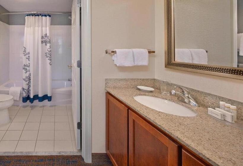 Люкс, Residence Inn Hartford Avon