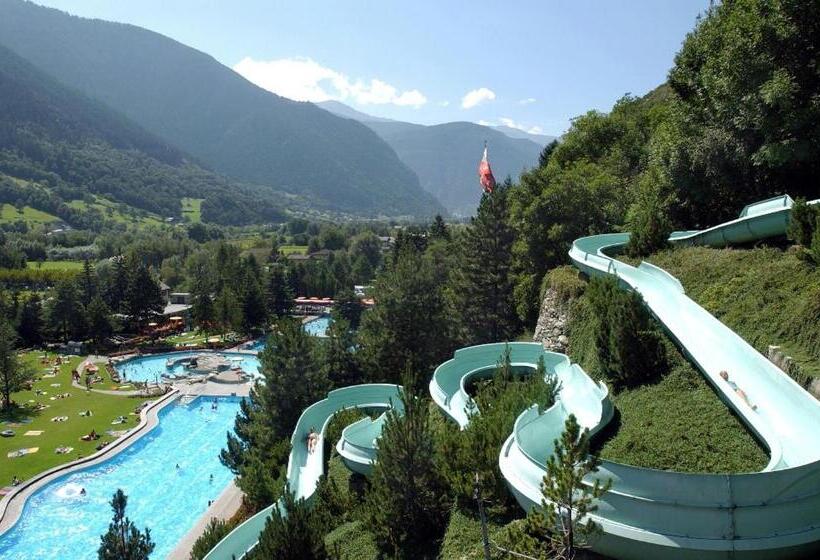 غرفة قياسية ثلاثية, Römerhof
