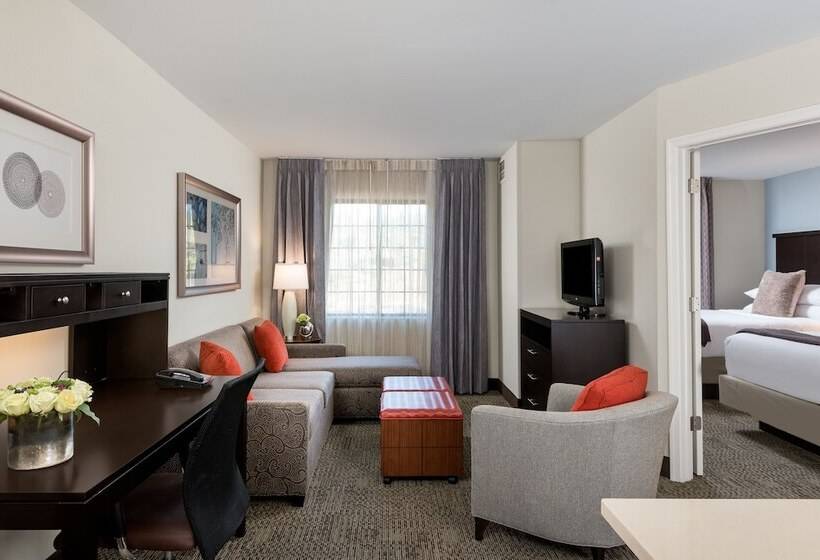 سوئیت 2 خوابه, Staybridge Suites Chantilly Dulles Airport, An Ihg