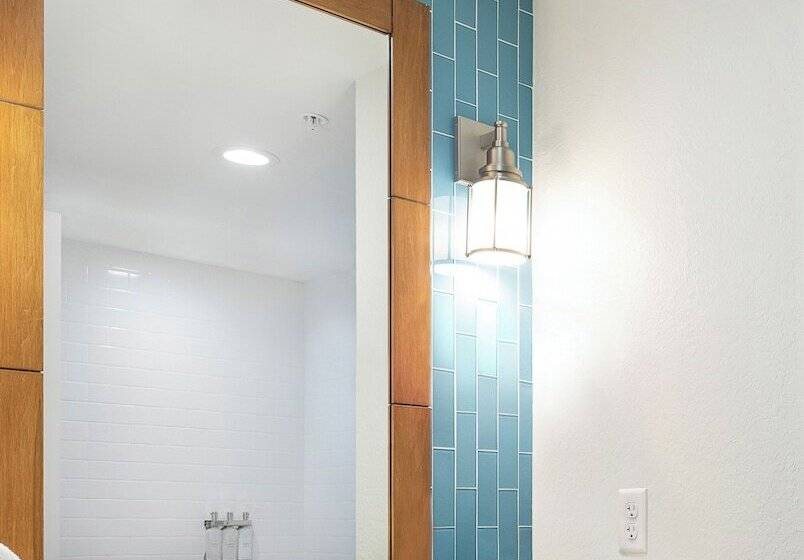 סטודיו סטנדרט נוף לים, Compass By Margaritaville Hotel Naples