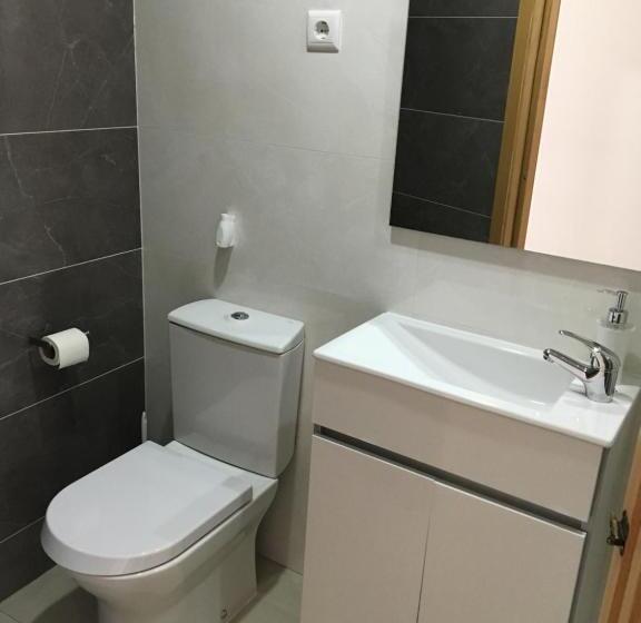 سوییت جونیور, Aveiro White House