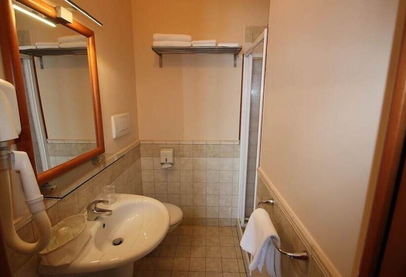 Трехместный Номер Комфорт, Micro Hotel Rossana