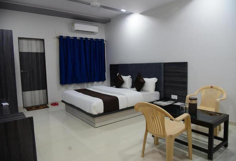 스탠다드 룸 킹사이즈 침대, Savera Palace