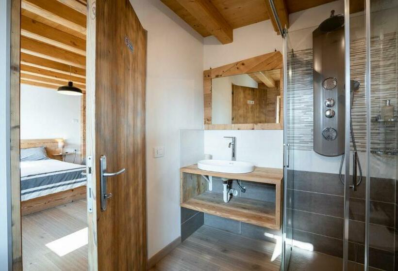 Семейный Номер Вид на Горы, Casa Ekharle   Affittacamere