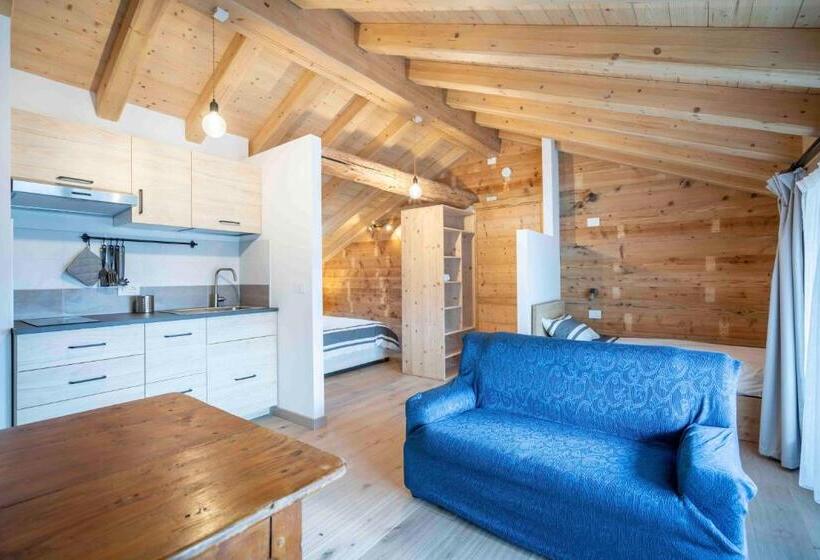 Студия Deluxe, Casa Ekharle   Affittacamere