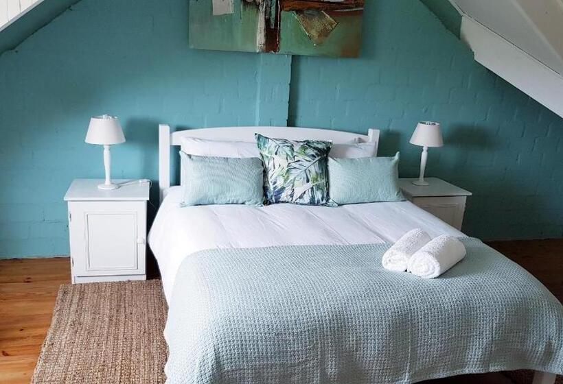 Апартаменты 1 Спальня, West Coast Seaside Getaway
