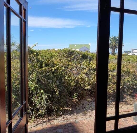 Дом 1 Спальня, West Coast Seaside Getaway