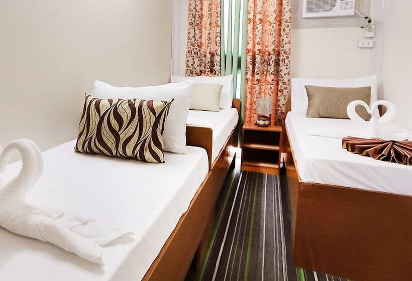 Номер Стандарт Трехместный, Aerostop Hotel And Restaurant